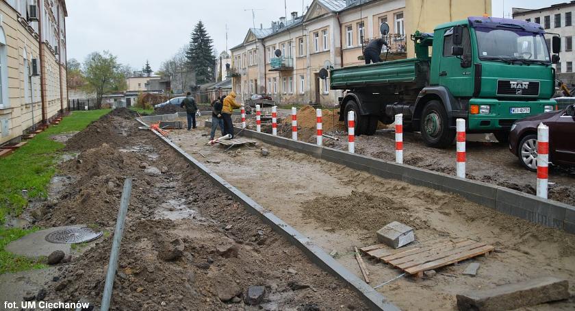 Przy ul. Grodzkiej powstaje nowa droga dojazdowa