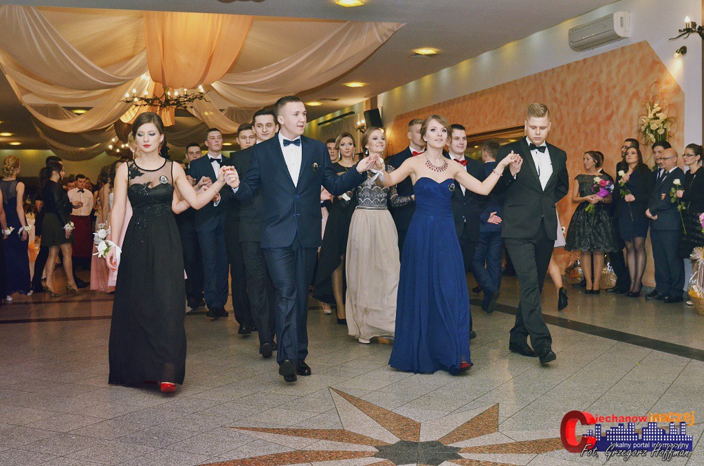 Studniówka 2016 w Zespole Szkół nr 1 w Ciechanowie [wideo/zdjęcia]