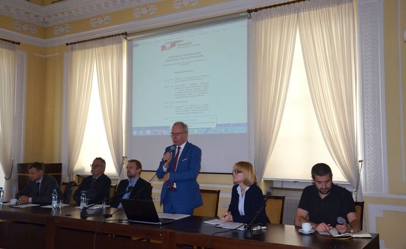 Przygotowania do przyjęcia uchodźców na Mazowszu