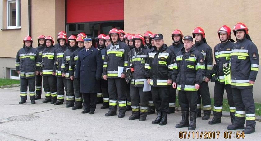 Strażacy z Ciechanowa nagrodzeni przez Komendanta Głównego (zdjęcia)