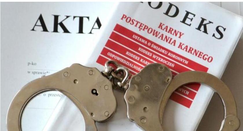 Fałszywa urzędniczka okradła mieszkankę Ciechanowa