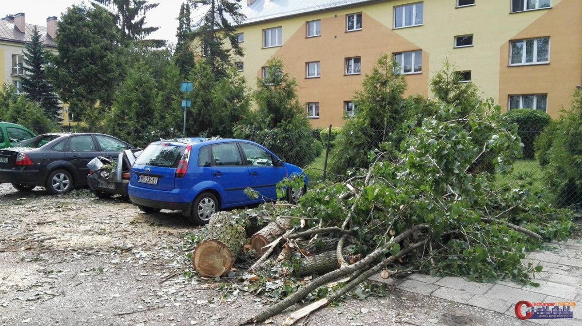Nocna nawałnica w Ciechanowie (zdjęcia)