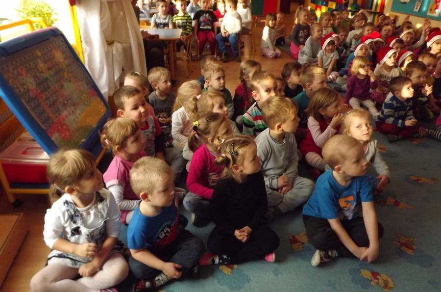 W przedszkolach zabraknie miejsc? Ciężki rok dla rodziców 3-latków