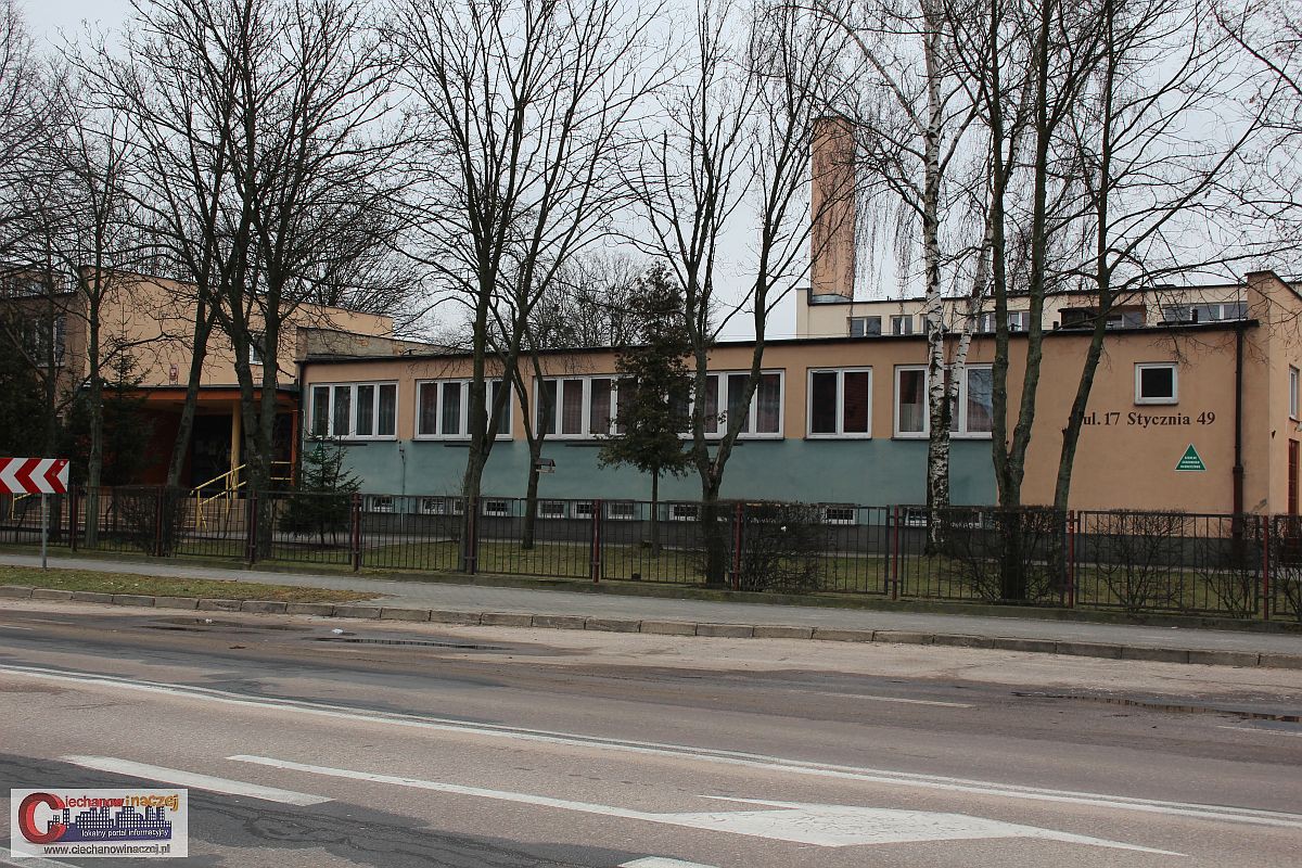 Szkolna bursa i schronisko młodzieżowe w Ciechanowie do likwidacji