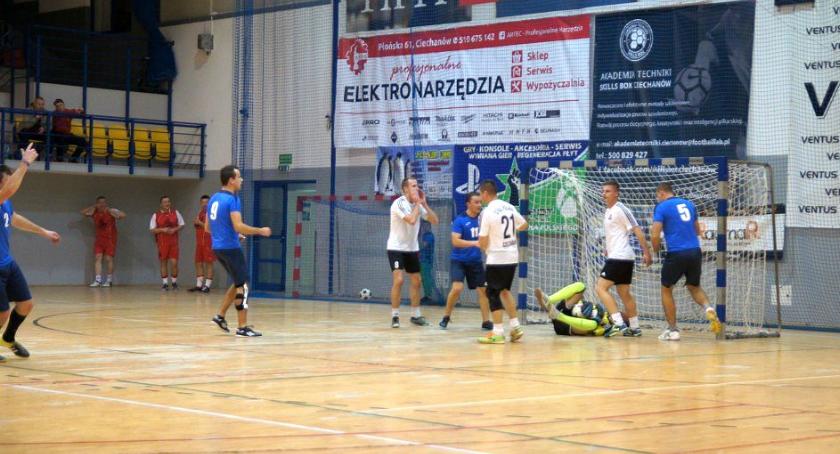 Liga Zakładowa: Straż Pożarna Ciechanów goni Twormet