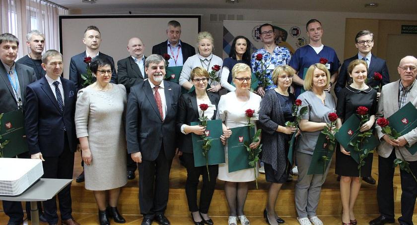 Dyplomy uznania dla pracowników szpitala w Ciechanowie (zdjęcia)