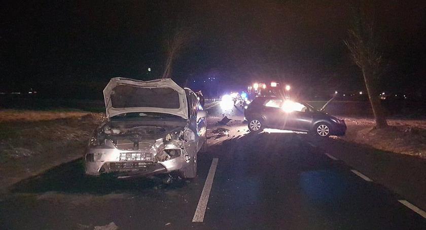 Groźna kolizja z udziałem czterech samochodów (zdjęcia)