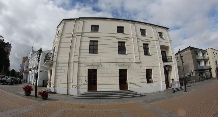 Powiatowa Biblioteka Publiczna prosi o pomoc mieszkańców Ciechanowa