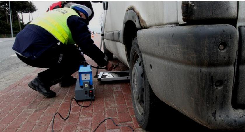 Stan techniczny pojazdów pod lupą policji. Wzmożone kontrole przez cały dzień