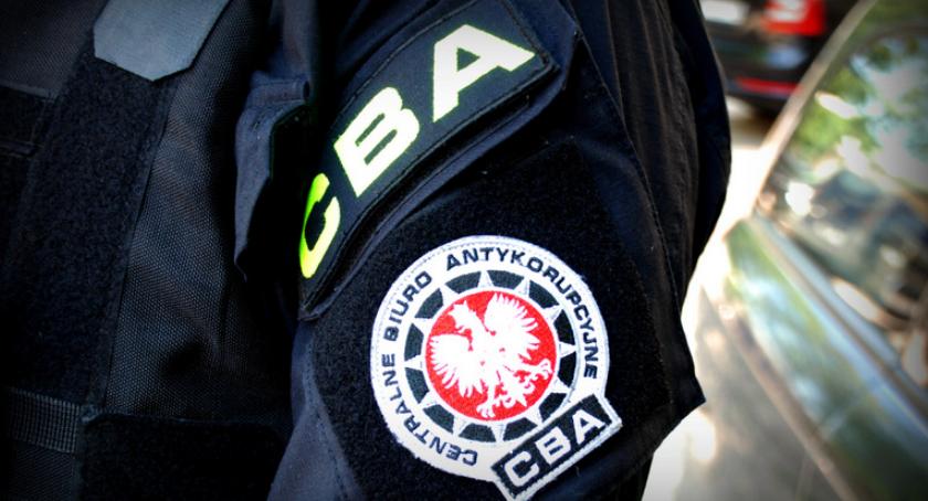 Były dyrektor mazowieckiego oddziału NFZ zatrzymany (wideo)
