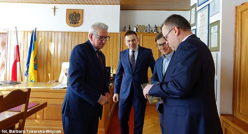 Powiat zakupił sprzęt medyczny dla ciechanowskiego szpitala