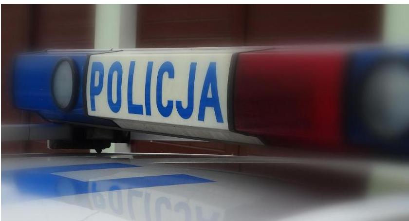 Potrącił rowerzystę i uciekł. Policja poszukuje sprawcy wypadku