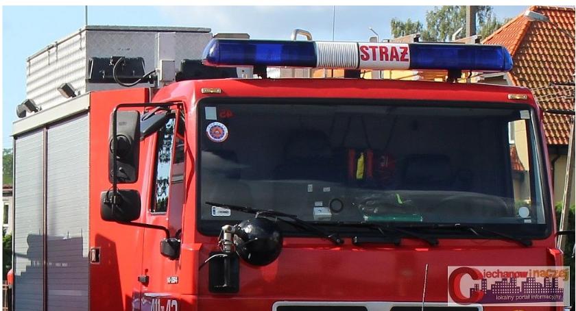 Renault zapaliło się podczas jazdy na ul. Armii Krajowej