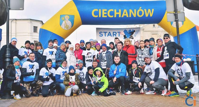 Ponad 160 osób na starcie biegu Tropem Wilczym w Ciechanowie [zdjęcia]