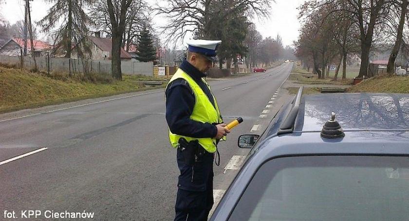 Sprawdzali trzeźwość na ciechanowskich drogach. Zatrzymano trzy osoby