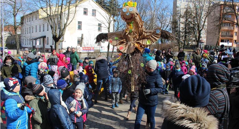 Najładniejsze Marzanny w powiecie ciechanowskim. Przygotowali je uczniowie i przedszkolaki [zdjęcia]