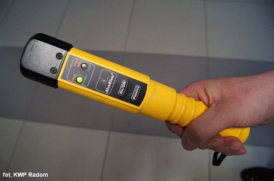 Egzaminator WORD-u zatrzymał pijanego kierowcę w centrum Ciechanowa
