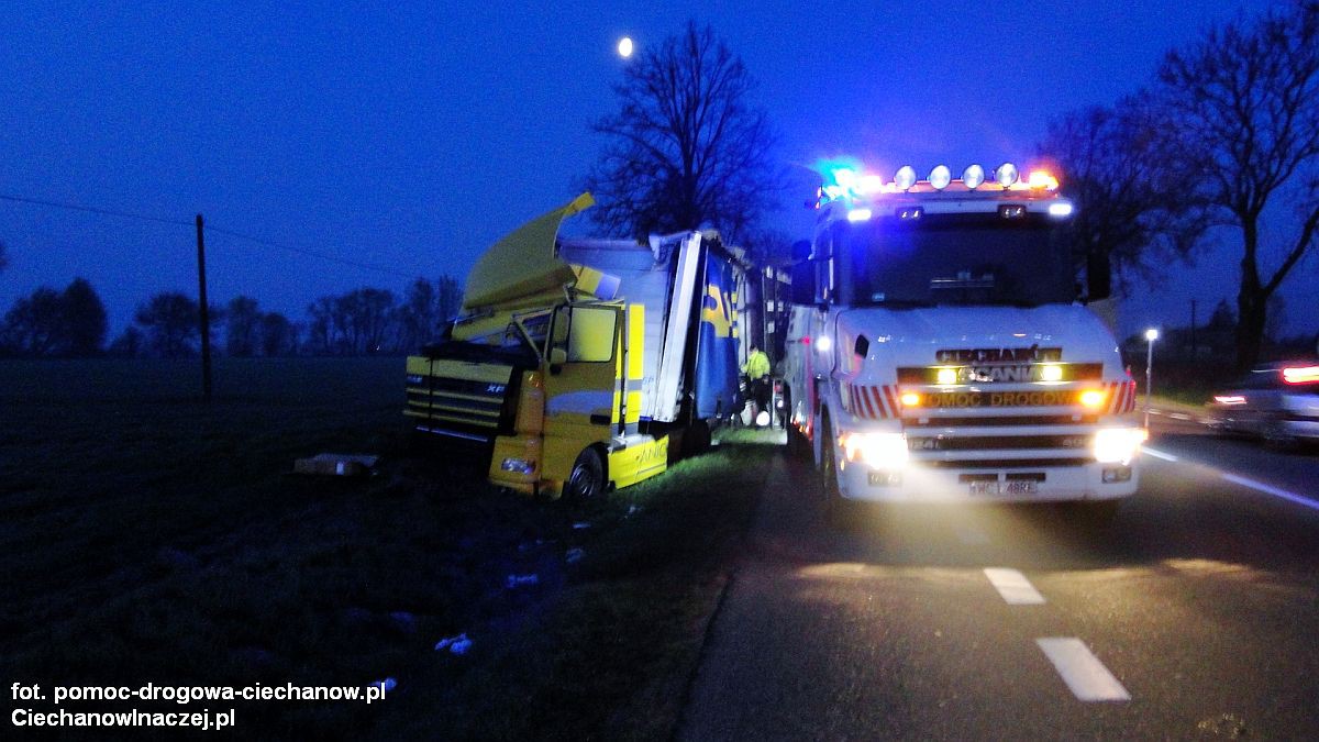 WYPADEK DK 7 PŁOŃSK