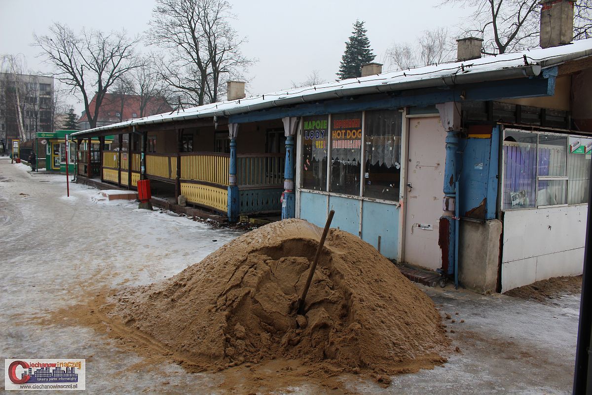 Co dalej z budynkami przy nowym dworcu PKP w Ciechanowie?