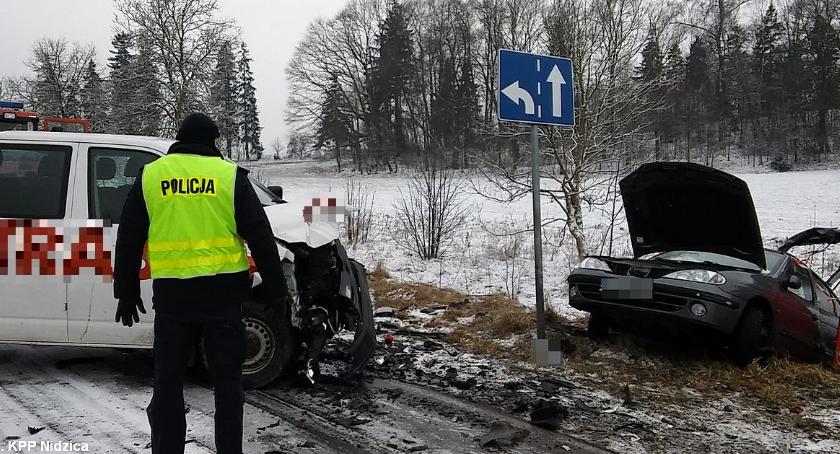 Czworo mieszkańców pow. przasnyskiego zginęło w wypadku [zdjęcia]