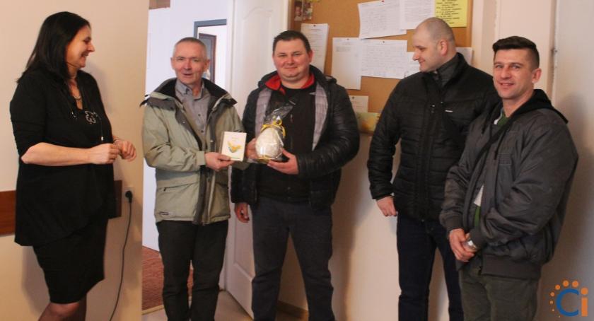 Pracownicy dzieciom. Pomoc przedświąteczna dla POWS w Gołotczyźnie [zdjęcia]