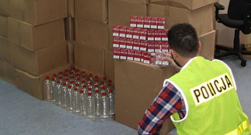 Kryminalni przejęli lewe papierosy i alkohol