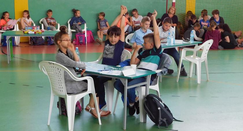 Uczniowie z Ciechanowa wzięli udział w Miejskiej Olimpiadzie Językowej [zdjęcia]