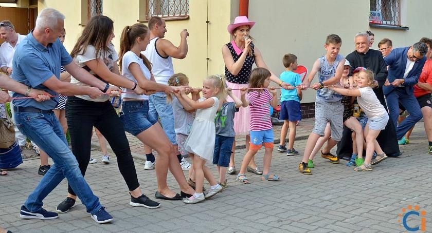W parafii św. Piotra odbył się festyn z okazji Dnia Dziecka [zdjęcia]