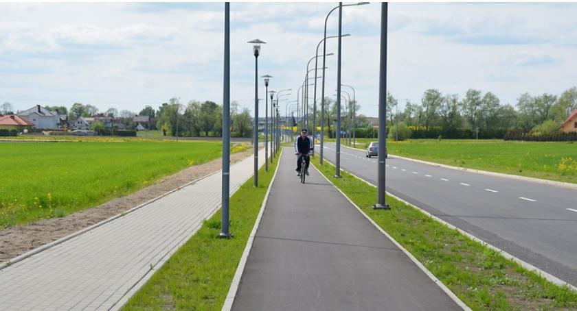 Rowerzystka uderzyła w latarnię na pętli miejskiej