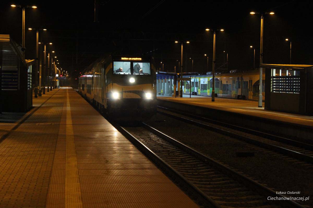 Tragedia na dworcu PKP. Młody mężczyzna zginął pod kołami pociągu (akt.)