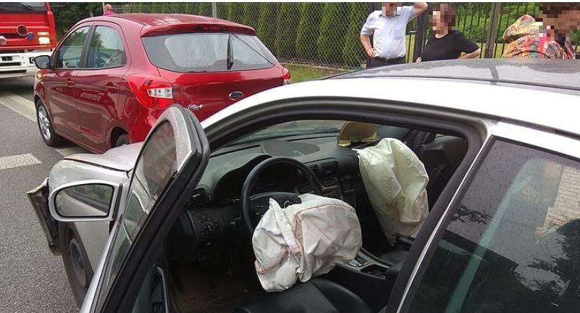 Mercedesem w Forda na ul. Płońskiej [zdjęcia]