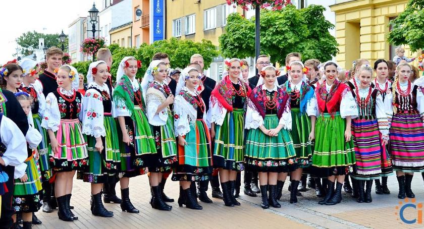 W Ciechanowie odbyły się XXVII Międzynarodowe Spotkania Folklorystyczne Kupalnocka 2018 [wideo/foto]