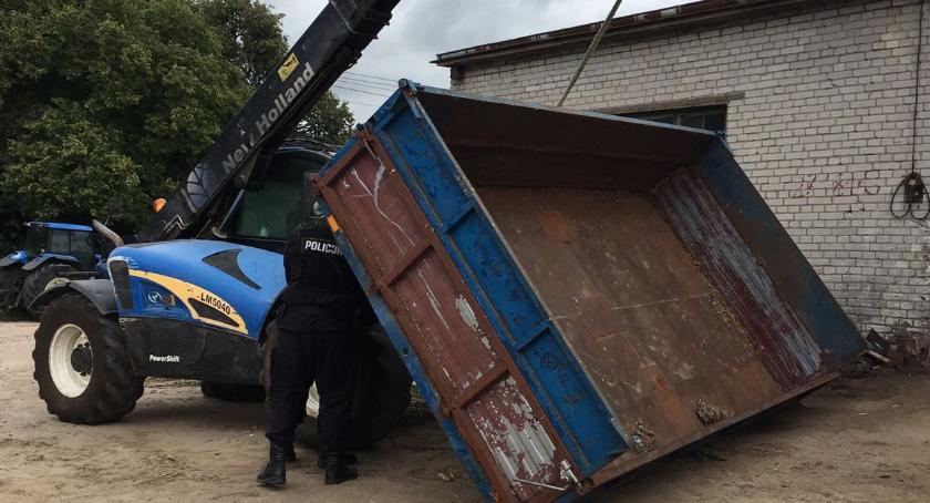 Nieszczęśliwy wypadek w gminie Sońsk. 30-latek ciężko ranny