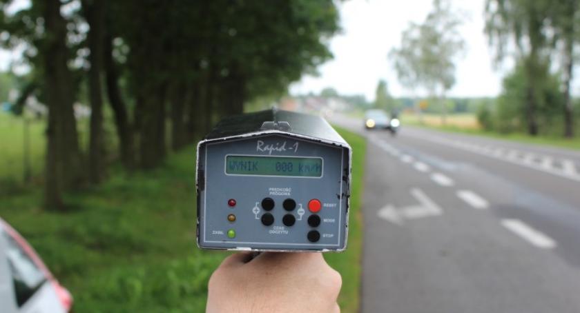 Noga z gazu! Policja prowadzi dziś wzmożone kontrole prędkości