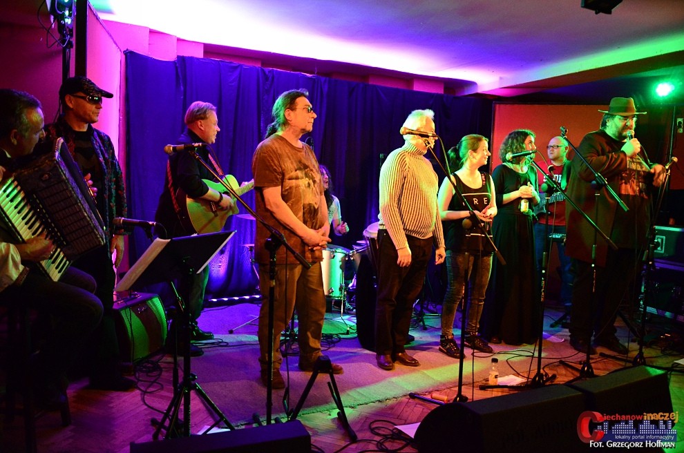 Publiczność dopisała, debiutanci nie zawiedli. W Ciechanowie odbył się koncert 