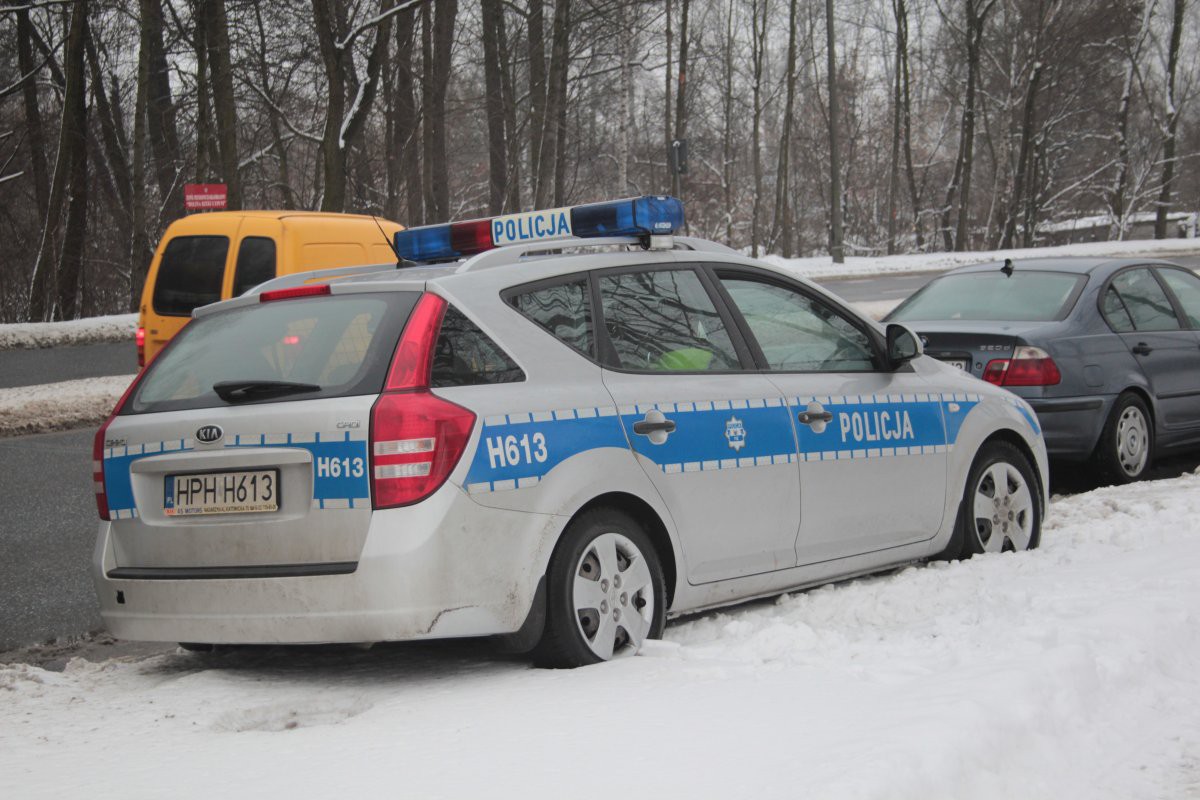 Nadzór prokuratora za przewóz kobiet