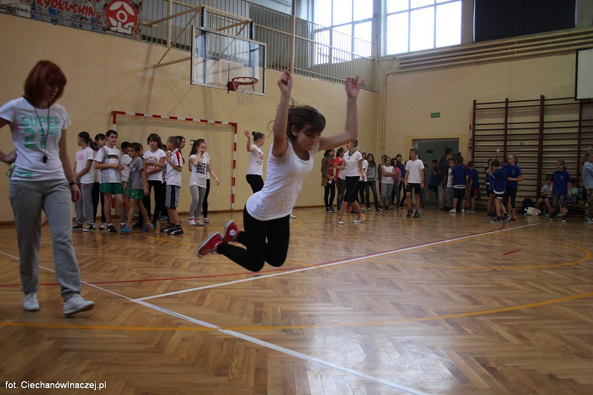 Młodzi sportowcy z Ciechanowa rywalizowali w SP 5 (zobacz zdjęcia)