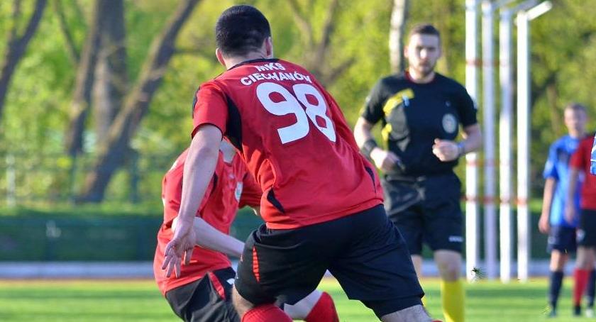 Derby dla MKS-u! Wygrał dzięki bramce w doliczonym czasie