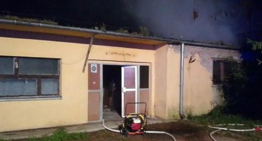 Pożar warsztatu szkolnego u sąsiadów