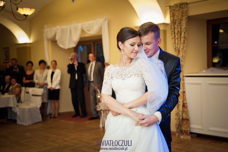 Pierwszy taniec na weselu