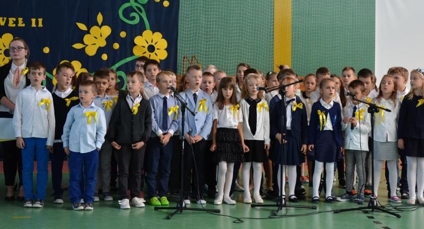 Obchody Dnia Papieskiego w SP 4 [zdjęcia]
