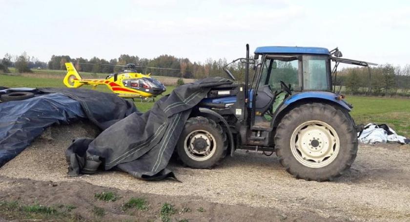 Nastolatek ciężko ranny po zderzeniu ciągnika z motocyklem