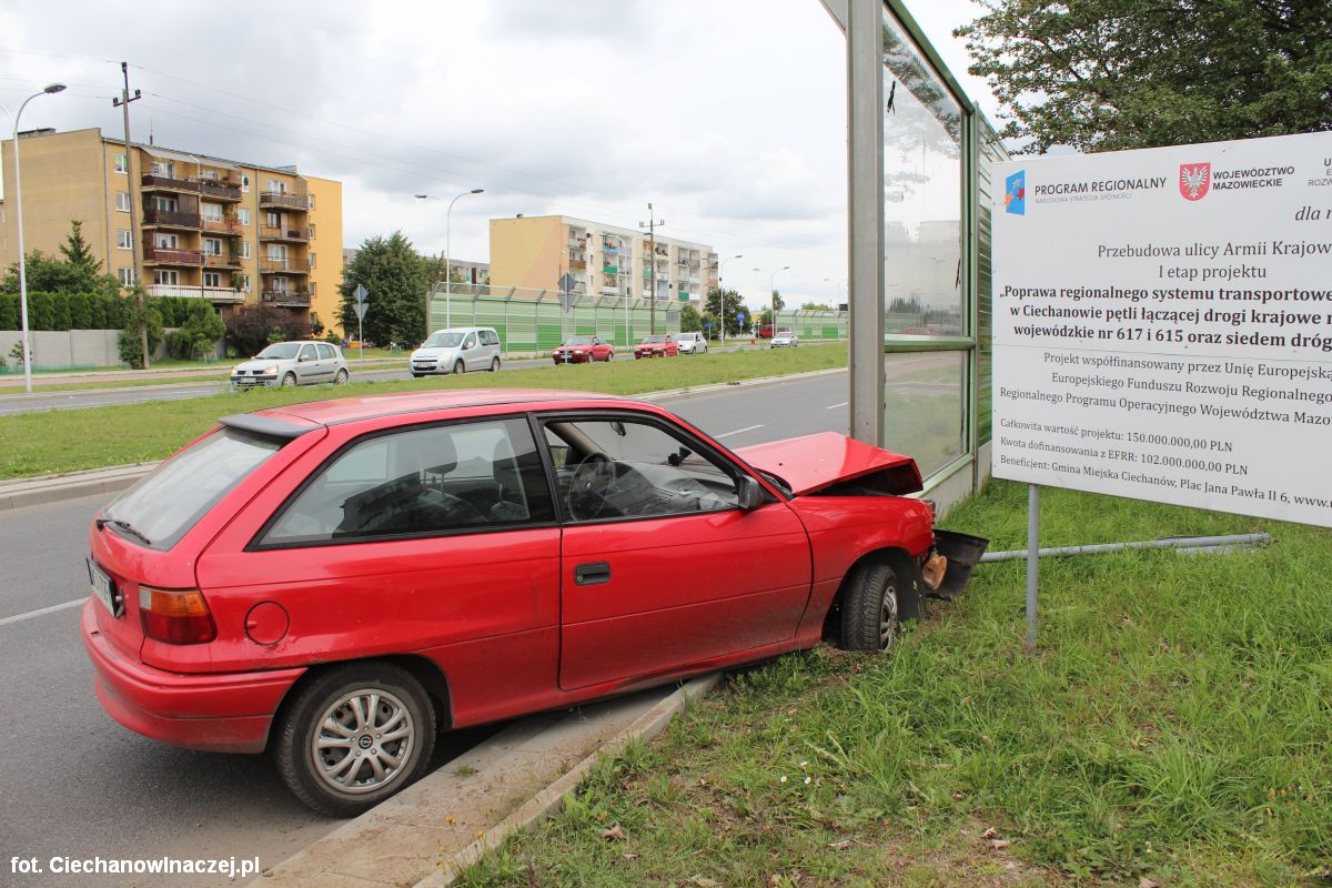 Jak postępować w przypadku wypadku drogowego 