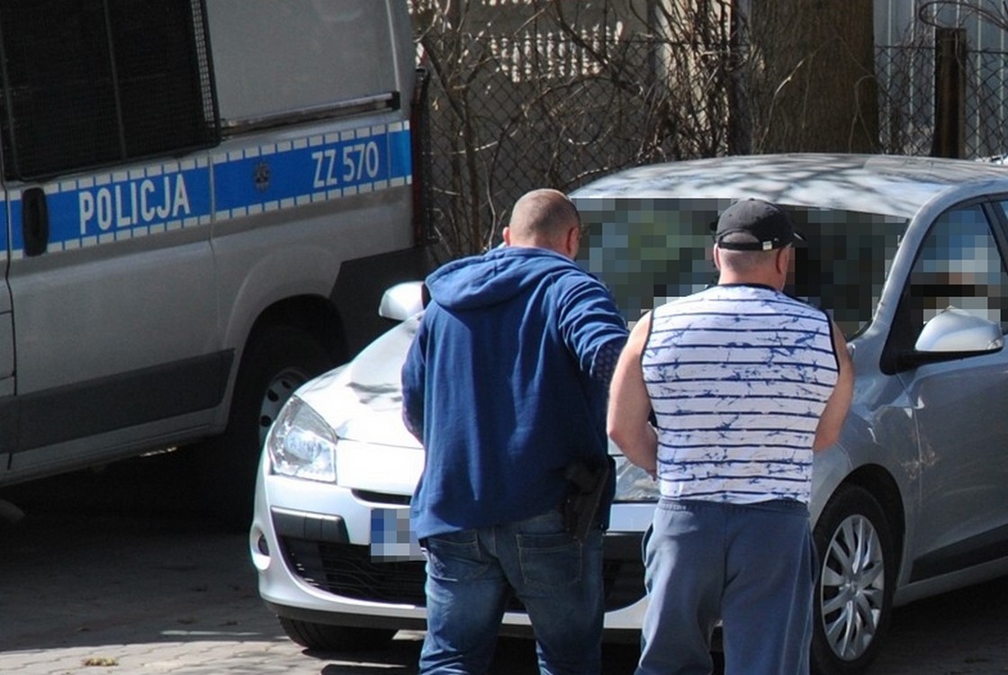 Mieszkańcy powiatu ciechanowskiego zatrzymani za wymuszenie pieniędzy od przedsiębiorcy