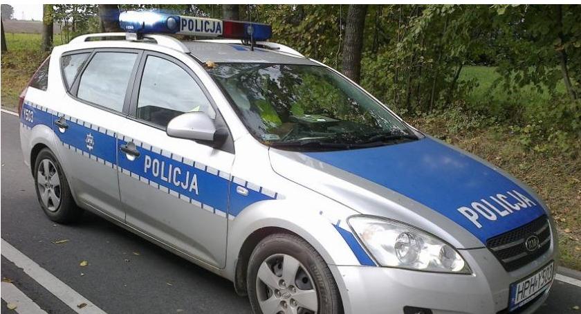 Policyjny pościg w gm. Opinogóra. Pijany kierowca uciekał przez kilka miejscowości