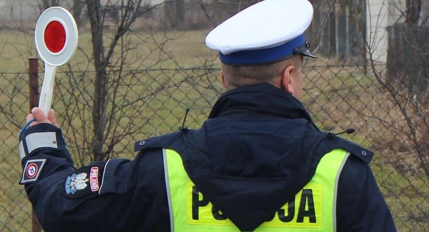 Kierowca Forda stracił prawo jazdy w Ojrzeniu