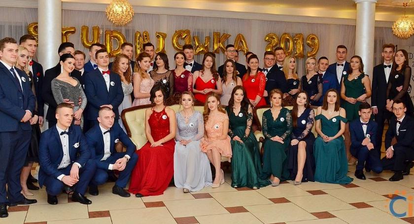 Studniówka 2019 w Zespole Szkół nr 1 w Ciechanowie [fotorelacja]