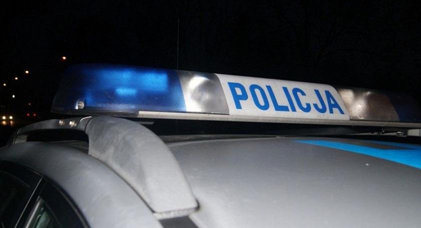Spowodował kolizję i uciekł. Gdy zgłosił się na policję, był pijany