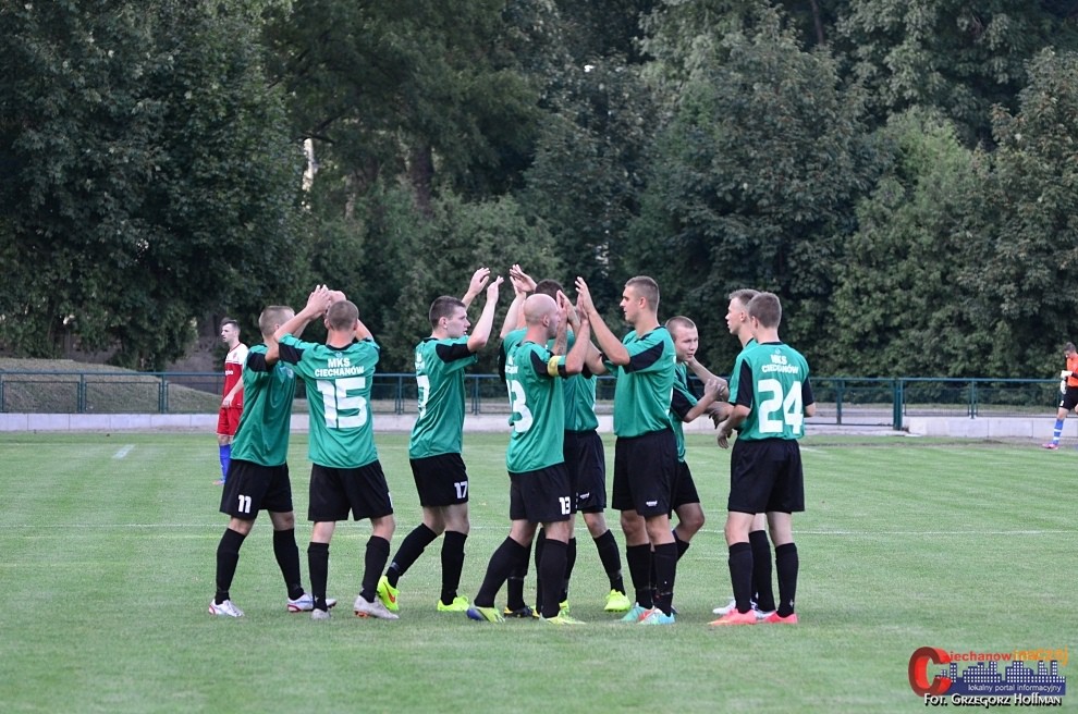 MKS Ciechanów wstał z kolan i pewnie wygrał w Gąbinie