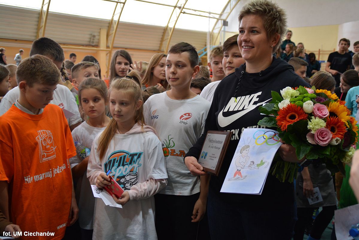 Anita Włodarczyk spotkała się z uczniami z Ciechanowa
